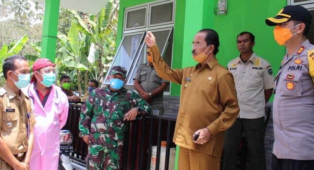 Kunjungi Posko Perbatasan, Bupati Pasaman: Periksa Ketat Semua yang Keluar Masuk