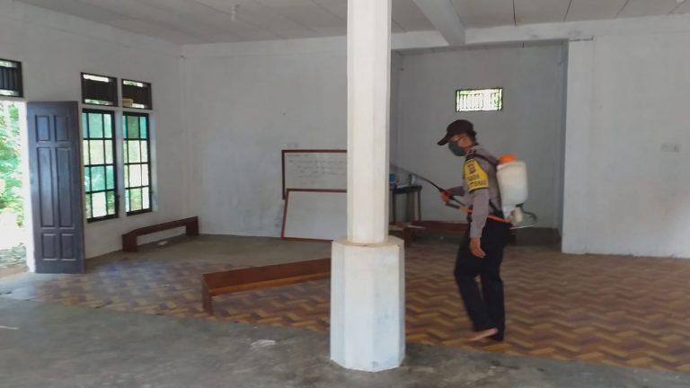 Pulang ke Sijunjung dari Jawa Timur, Belasan Santri Isolasi di 1 Rumah dan Dibantu Sembako