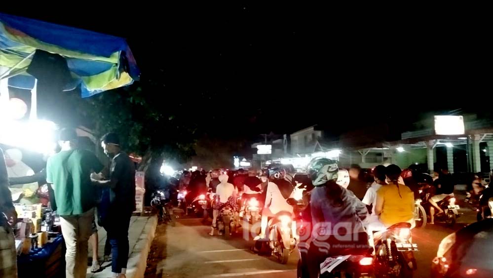 Potret Berburu Baju Lebaran Saat Pandemi Corona di Padang