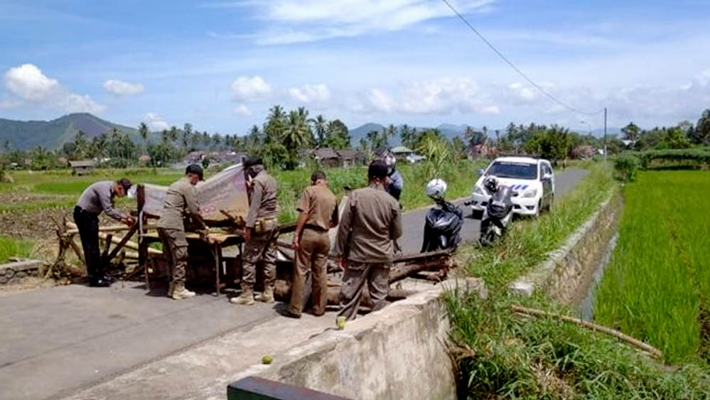 Jalan Poros Antar Kelurahan di Payakumbuh Ditutup