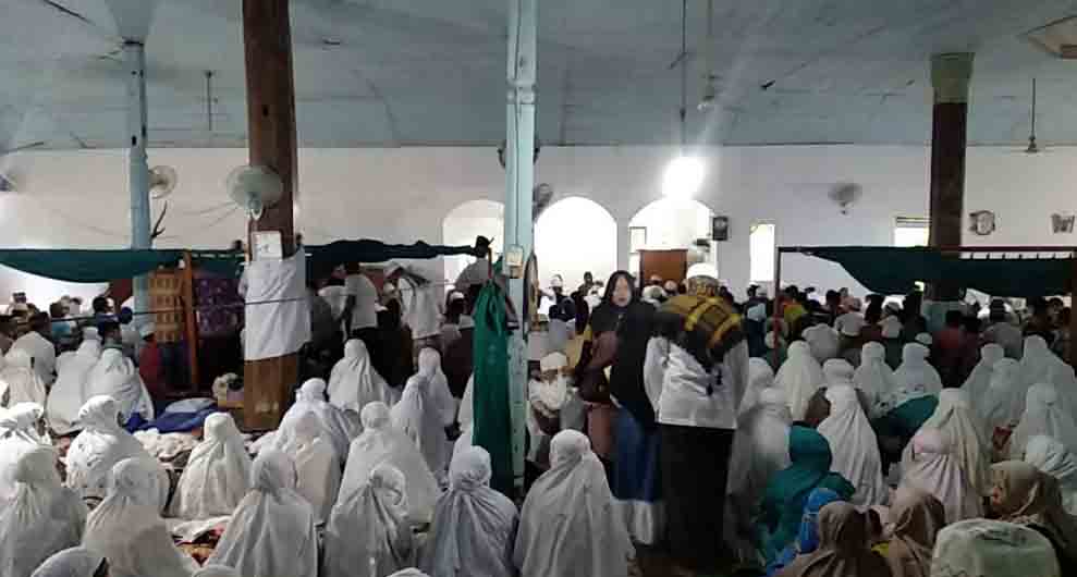 Jemaah Surau Lubuak Landua di Pasaman Barat Gelar Salat Idul Fitri Hari Ini