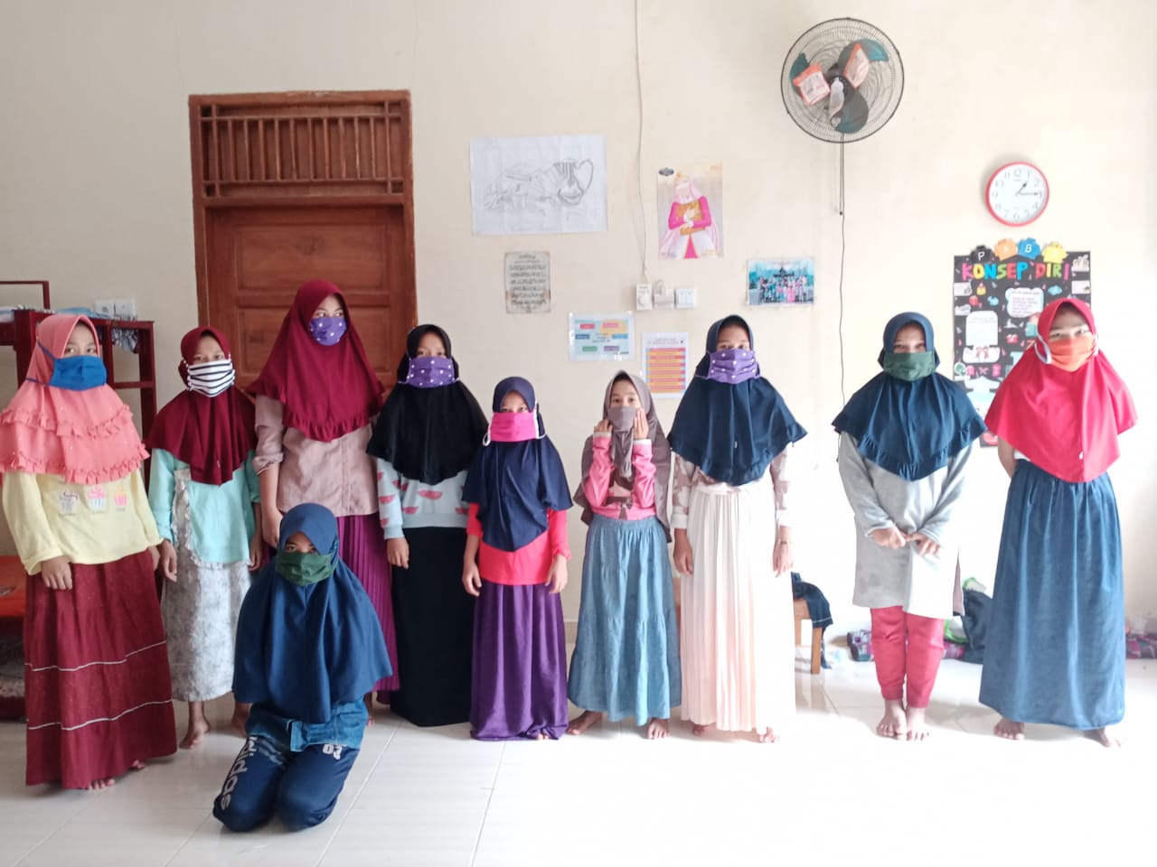 Anak-anak Panti Asuhan Bundo Saiyo di Kota Padang butuh uluran tangan derwawan.