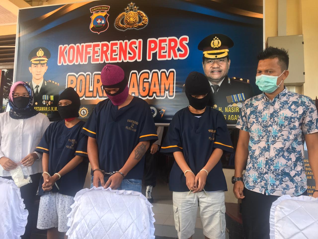 Tiga muncikari prostitusi anak di bawah umur di Agam diringkus polisi. (Foto: Dok.Polres Agam)