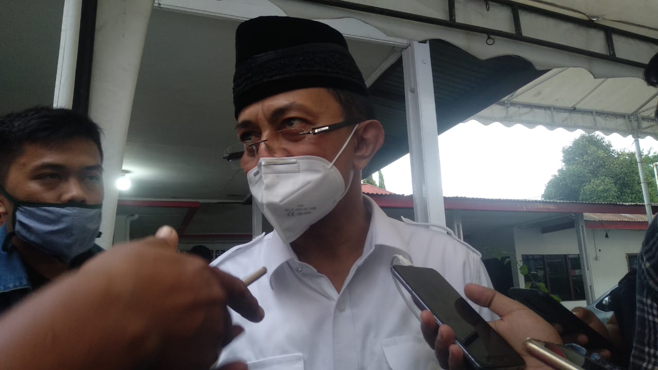 Bupati Agam Indra Catri usai menghadiri penguman dirinya menjadi calon wakil gubernur Sumbar dari Partai Gerindra. (Foto: Irwanda)