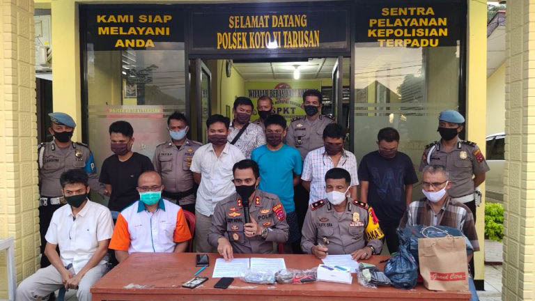 Dikejar Brimob, Komplotan Pembobol ATM Lintas Provinsi Tertangkap di Pesisir Selatan