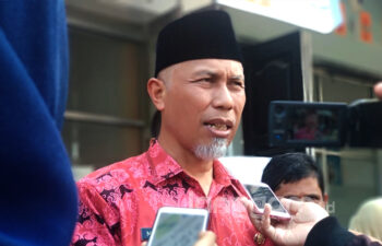 Wali Kota Padang Mengaku Kecewa karena Banyak Warga yang Tak Kibarkan Bendera Merah Putih