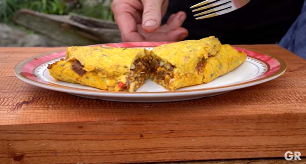 Video Cara Gordon Ramsay Masak Omelet Randang