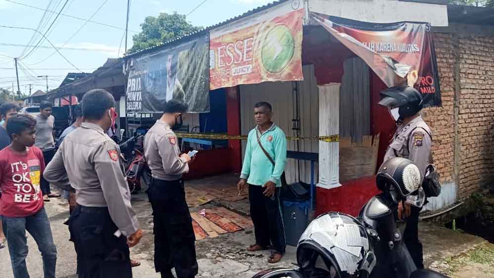 Gara-gara Tanaman Pria di Padang Ditusuk Tetangga