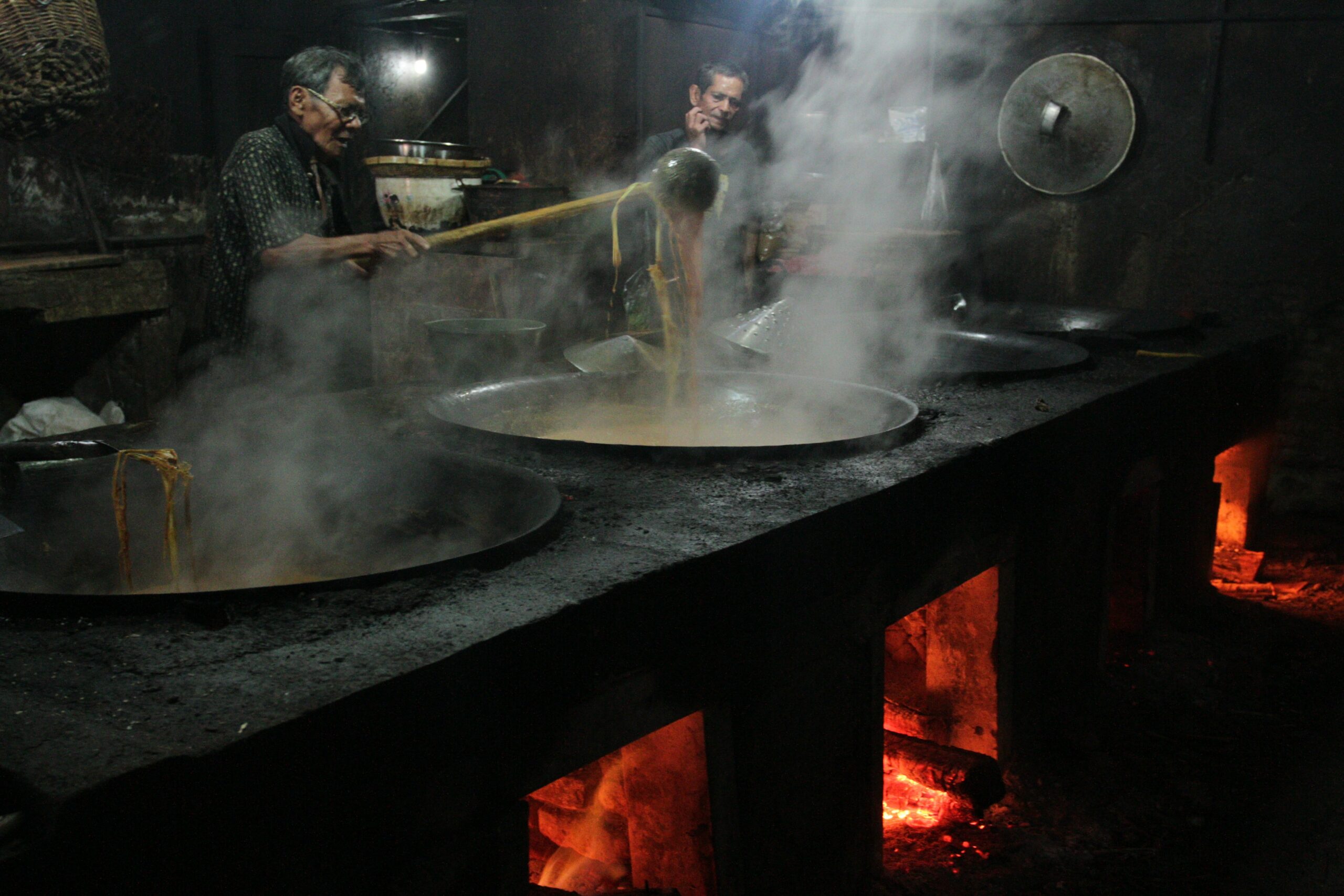 Mencicipi Sejarah Randang