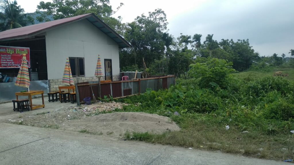 Lokasi awal cekcok perang mulut antara sekelompok remaja perempuan di Kota Padang. (Foto: Irwanda)