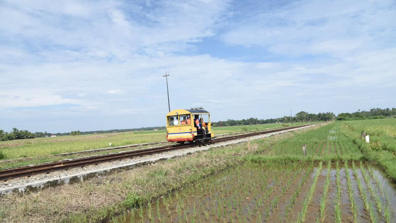 Kereta Api Padang-Pariaman