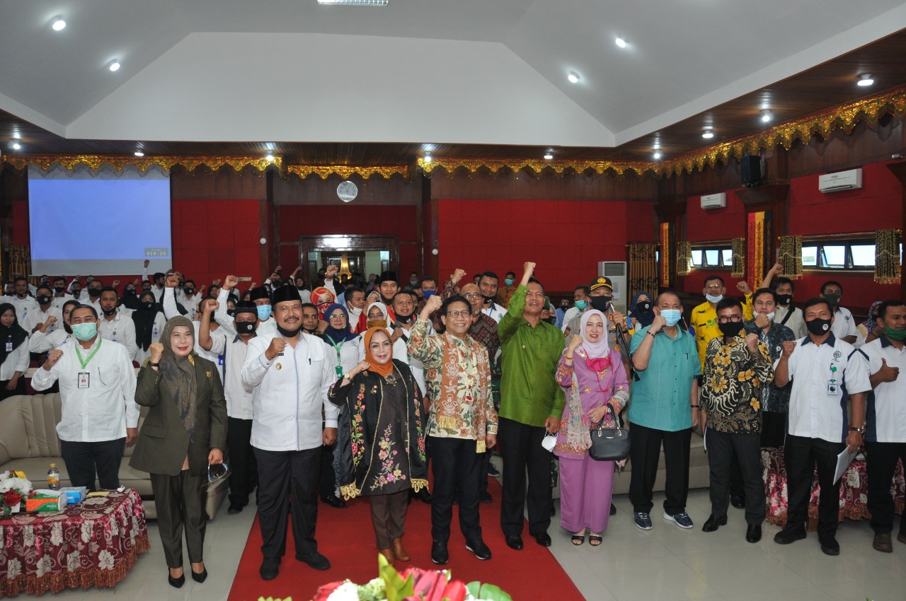 Menteri Desa Kukuhkan Pendamping Desa Berdikari di Pariaman