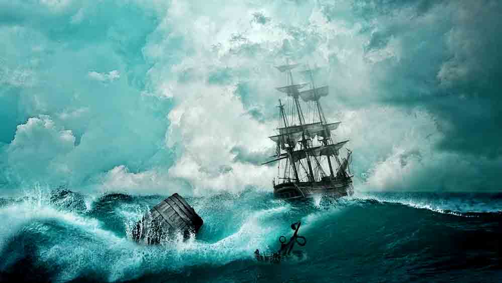 Kapal Dagang dari Padang Terbalik di Mentawai