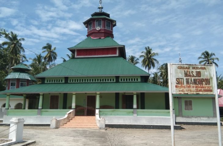 Masjid Siti Manggopoh