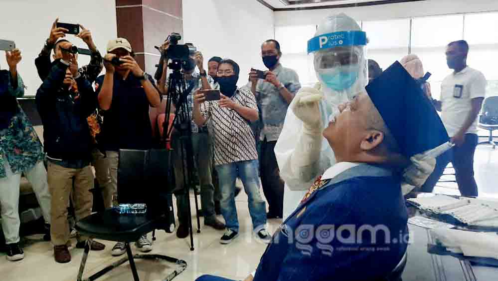 Tes Swab DPRD Sumbar