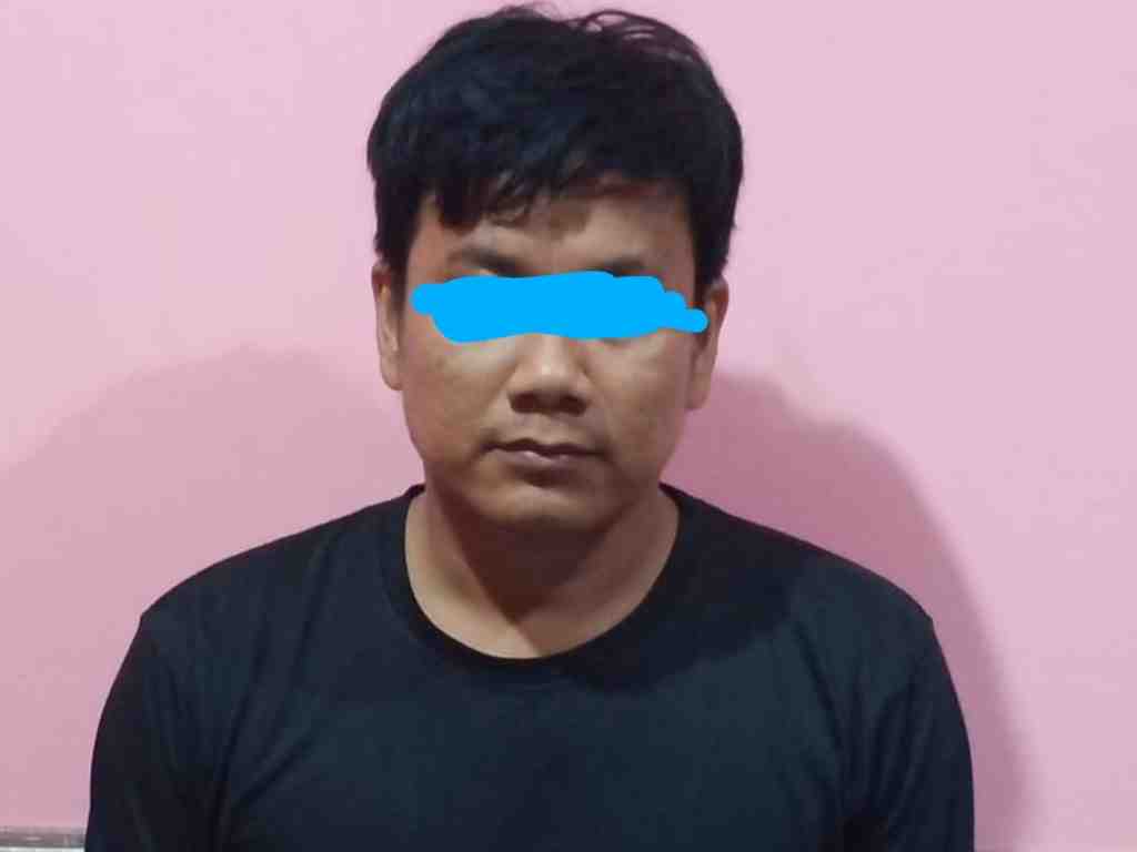 Pelaku MM yang diduga melakukan perbuatan cabul berupa sodomi kepada seorang anak bawah umur di Kota Padang. (Foto: Istimewa)