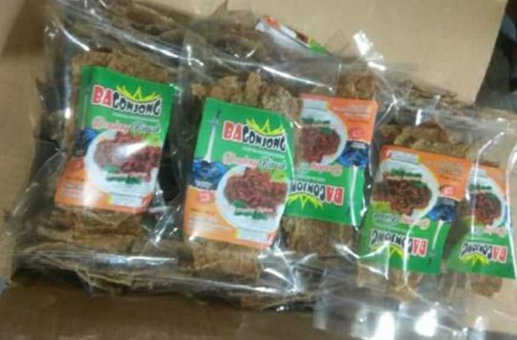 Dendeng Rinuak Maninjau Tetap Berderuk di Tengah Pandemi