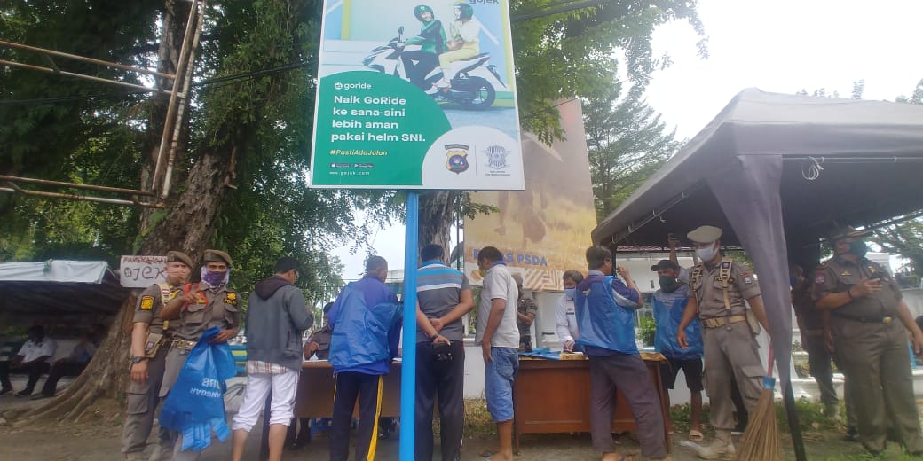 Pelanggar protokol kesehatan, Razia Protokol Kesehatan di Padang