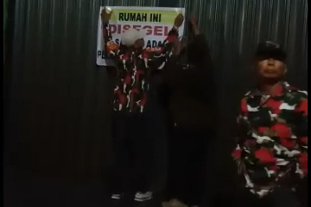 bangunan disegel, ormas solok