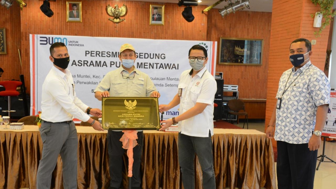 100 Persen Bantuan Semen Padang, Asrama Putri Mentawai Diresmikan