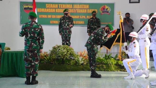 Dandim 0307/Tanah Datar