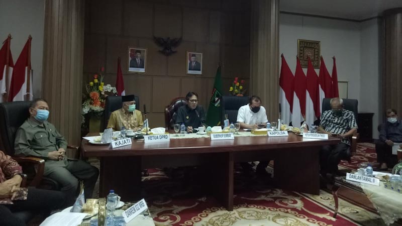 Perda Adaptasi Kebiasaan Baru Sah, Gubernur Sumbar Langsung Bertemu Forkopimda