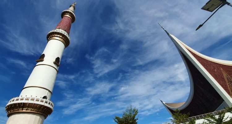 Masjid Raya Sumbar yang terletak di Kota Padang akan menjadi salah satu venue di MTQ Nasional ke-28 di Sumbar.