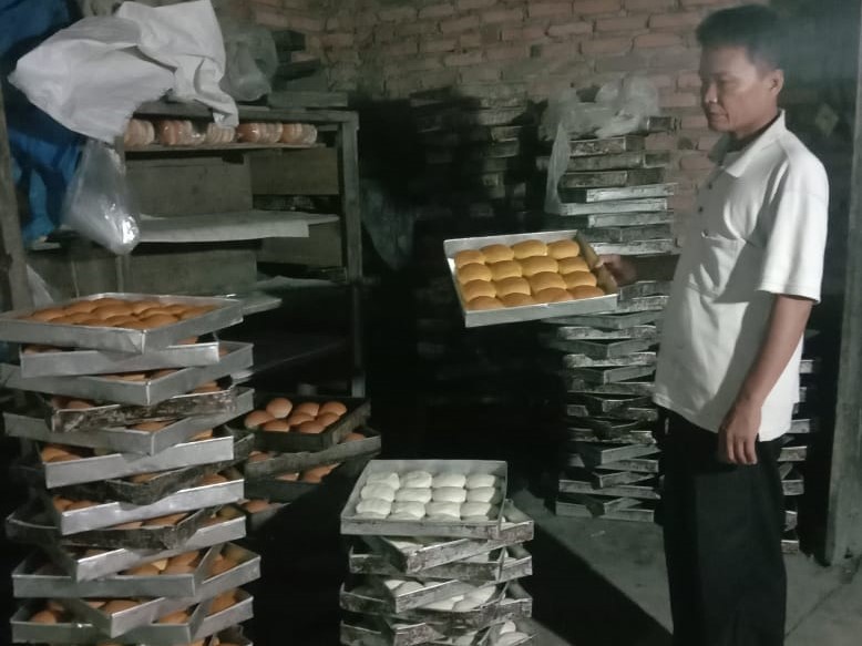 UMKM Roti Srimadona di Simpang Apar, Berusaha Bertahan di Tengah Pandemi