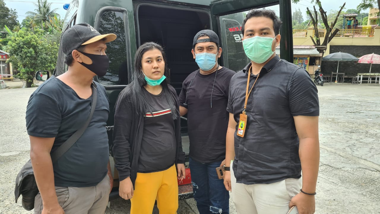 Buronan Kejari Sawahlunto Ditangkap Saat Sembunyi di Tumpukan Kain Kotor