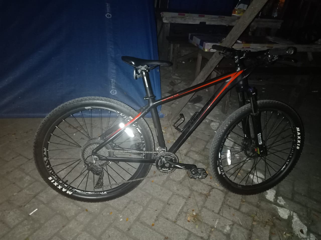 Pencuri Sepeda dan Ponsel di Padang Diringkus Polisi dalam Warnet