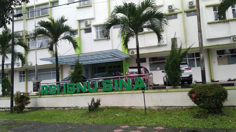 Rumah Sakit Ibnu Sina. (Foto: Yan)