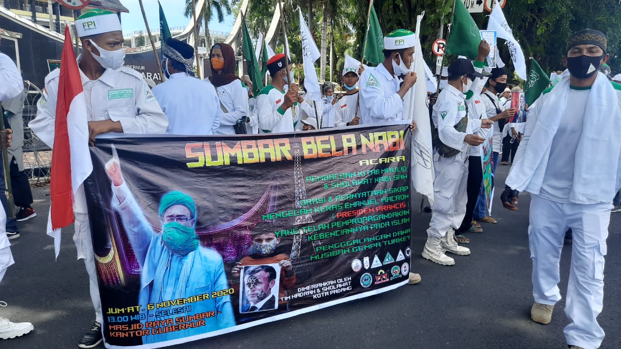 Aksi Bela Nabi di Sumbar Minta Pemerintah Putuskan Hubungan Diplomatik dengan Prancis