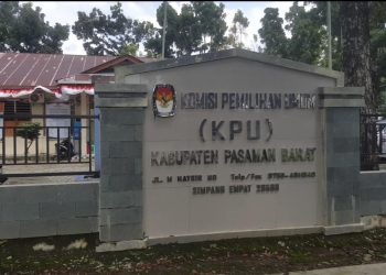 Gedung KPU Pasaman Barat. (foto:Ian/langgam.id)