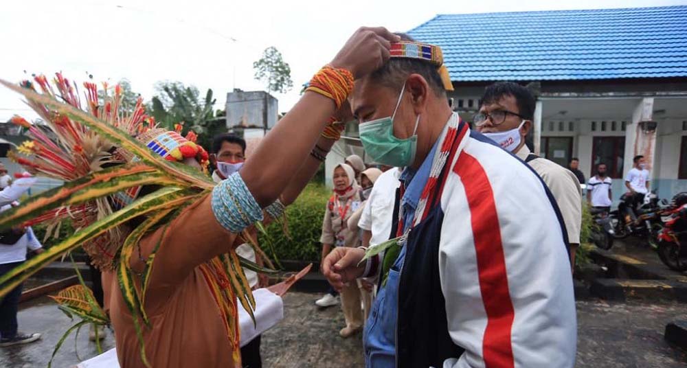 Kala Warga Mencatat Jumlah Kunjungan Nasrul Abit ke Mentawai