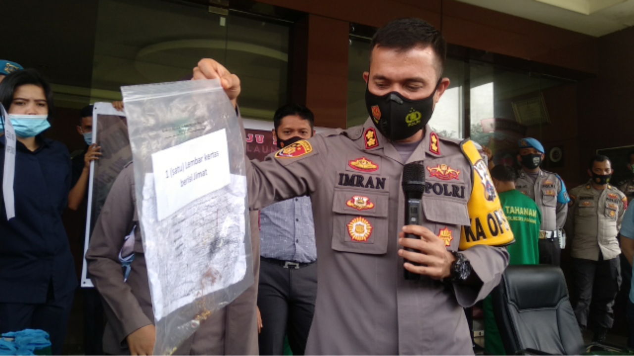 Jimat Serpihan Emas Disita Polisi dari Satgas Covid-19 Gadungan