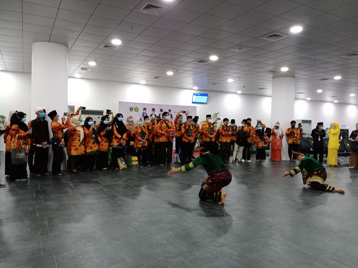 Tiba di Sumbar, Kafilah Sumsel dan Maluku Optimis Toreh Prestasi di MTQ Nasional