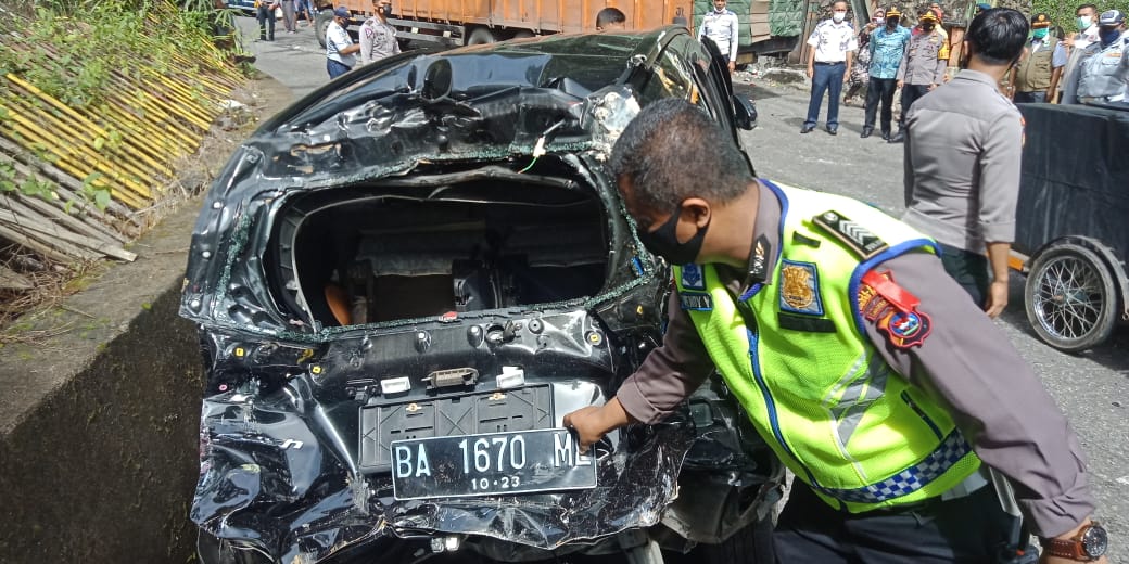 Sempat Buka Tutup Arus, Jalan Lembah Anai Sudah Dibuka 2 Jalur
