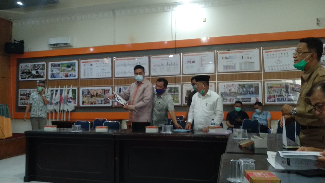 Tak Penuhi Panggilan Bareskrim, Mulyadi Muncul di KPU Sumbar