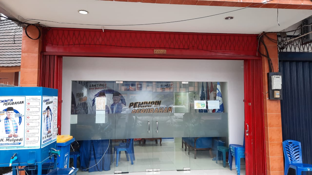 Tunggu Penghitungan Suara, Posko Mulyadi-Ali Mukhni di Padang Lengang