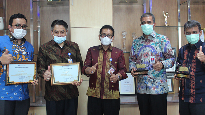 Bank Nagari Terima Penghargaan dari Bank Indonesia