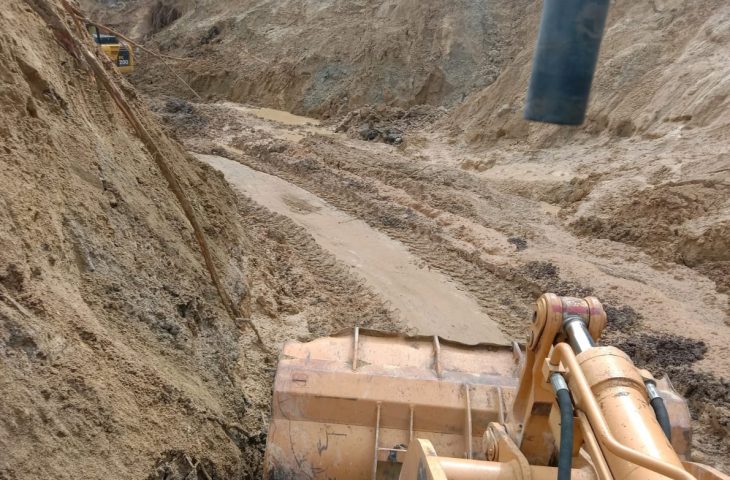 Sempat Tertutup Longsor, Jalur Malalak Kembali Dibuka