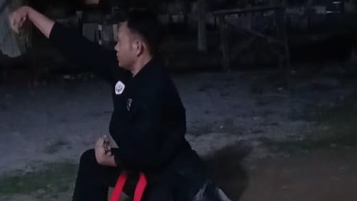 Aipda Fadli, Personel Polda Sumbar yang Ikut Lestarikan Budaya Silek