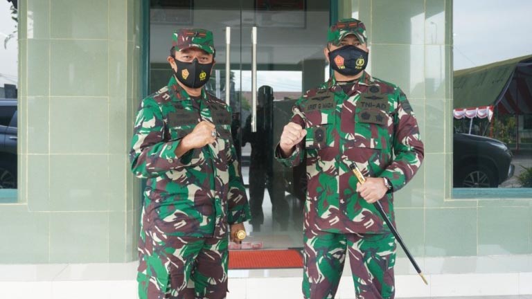 Sinergi, Danlantamal II Padang Kunjungi Danrem 032/Wirabraja