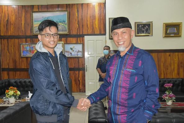 Juara Dunia Ilmu Kebumian Asal Kuranji Padang Lanjutkan Pendidikan ke Amerika