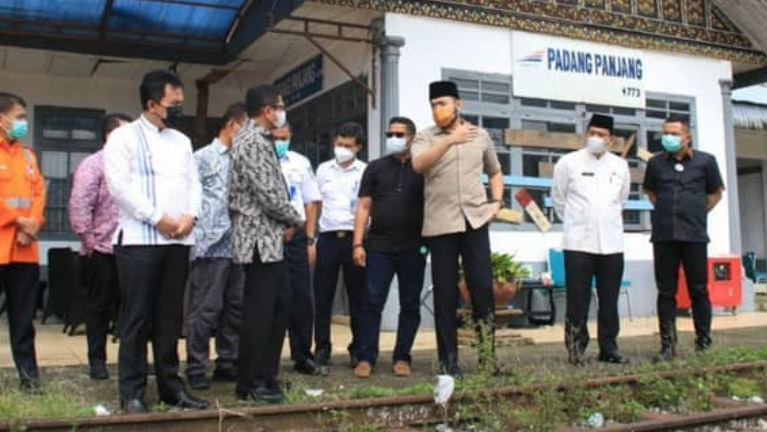 Kemenhub Kaji Reaktifasi Jalur Kereta Api Padang Panjang-Sawahlunto