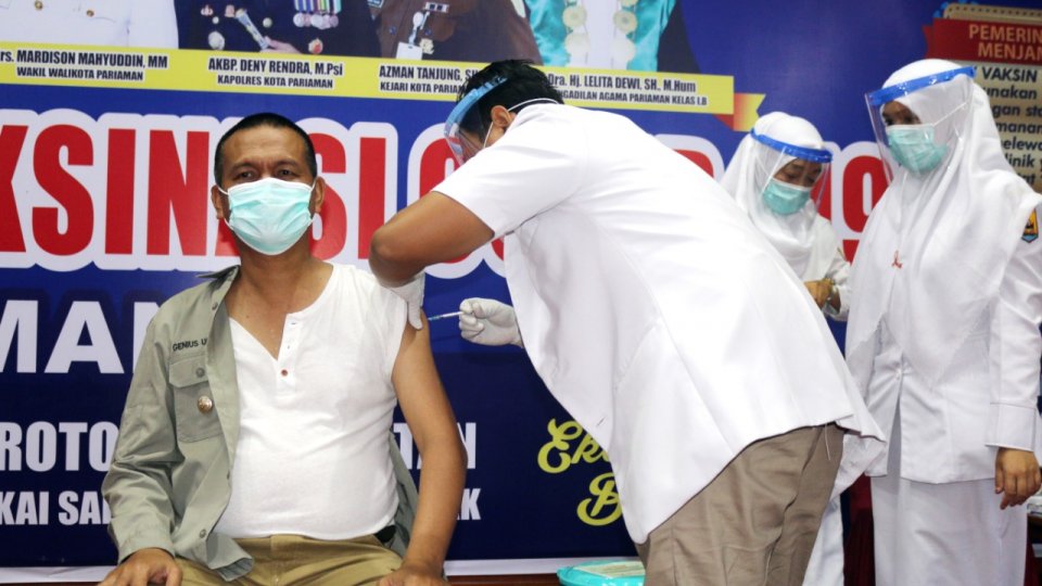 vaksinasi pariaman dimulai