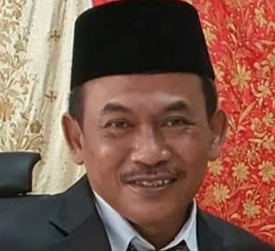 Pemko Padang akan memperbaiki Jalan Mangunsarkoro. Jalan yang menghubungkan antara simpang Ujung Gurun dengan Kalan Perintis Kemerdekaan,