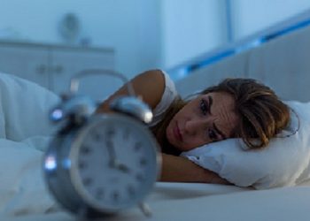 insomnia perempuan, manfaat begadang, tidur sahur