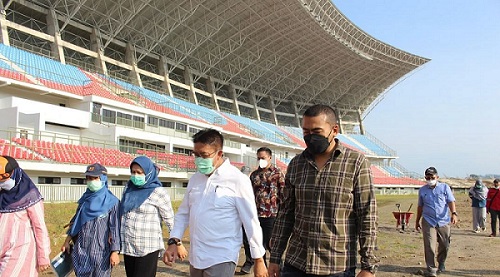stadion terbaik sumbar