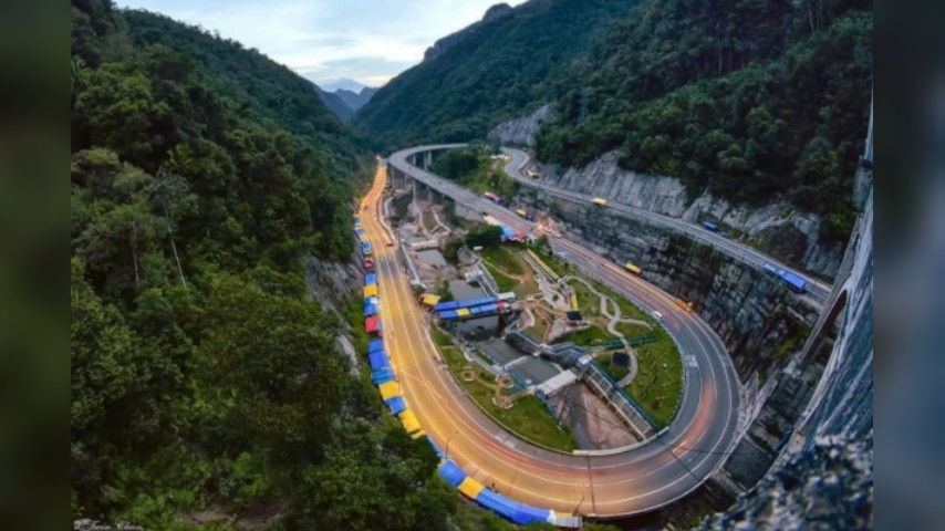 Lirik dan Makna Lagu "Kelok Sambilan" Ciptaan Yusaf Rahman